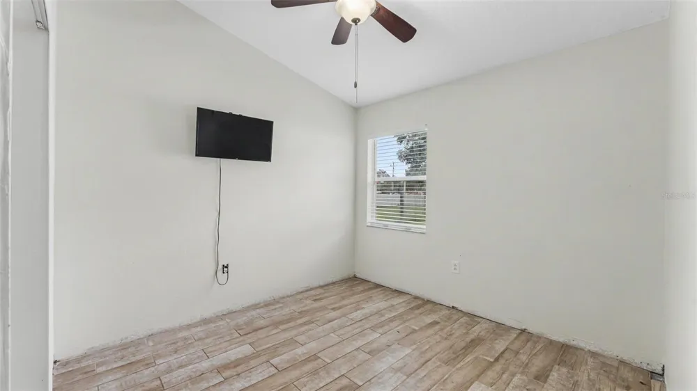 2723 SUNDANCE CIRCLE Mulberry, FL 33860