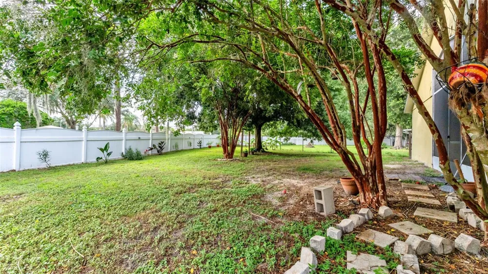 2723 SUNDANCE CIRCLE Mulberry, FL 33860