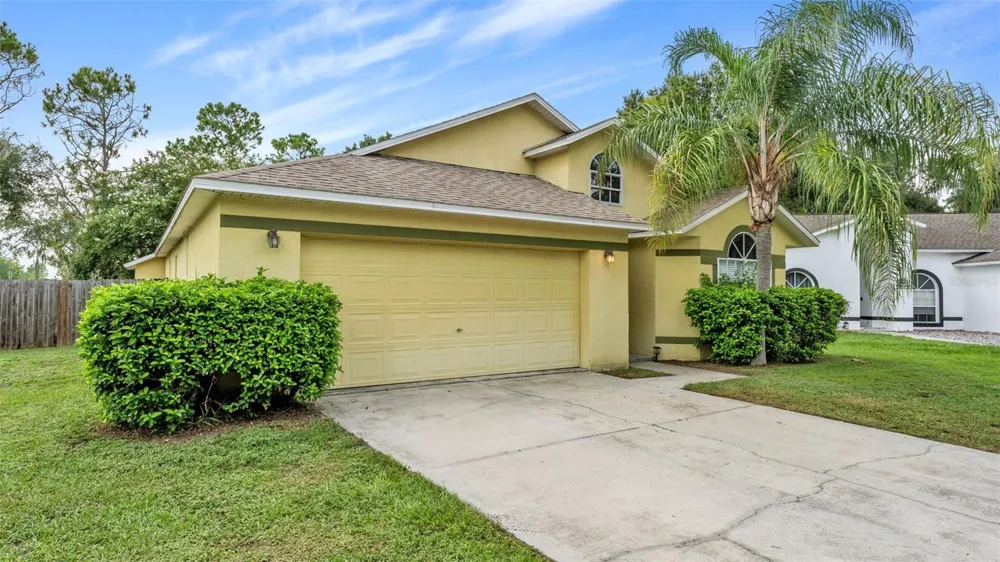 2723 SUNDANCE CIRCLE Mulberry, FL 33860