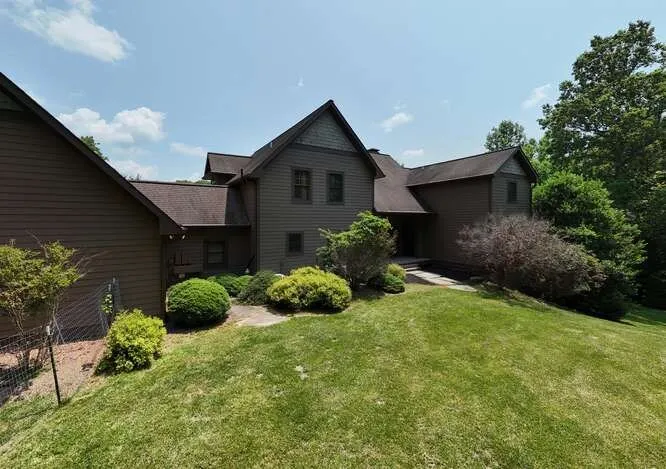115 Dawsons Lane Murphy, NC 28906