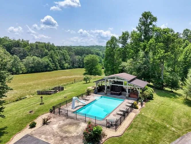115 Dawsons Lane Murphy, NC 28906