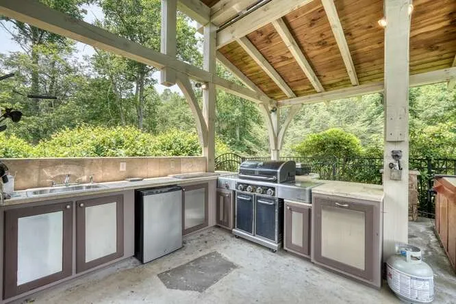 115 Dawsons Lane Murphy, NC 28906