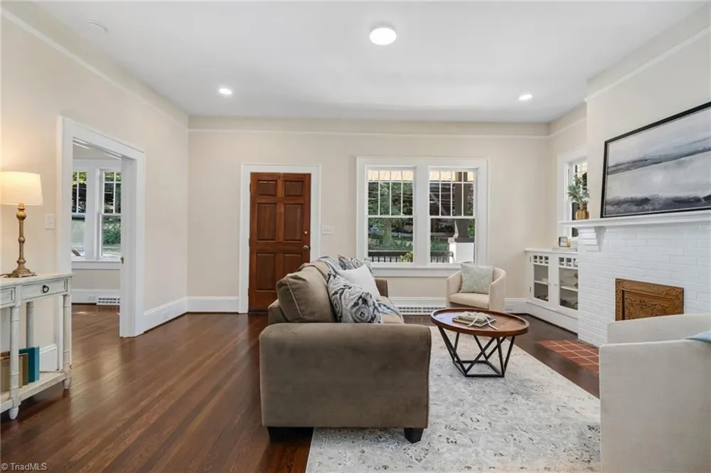 319 Lockland Avenue Winston-Salem, NC 27103