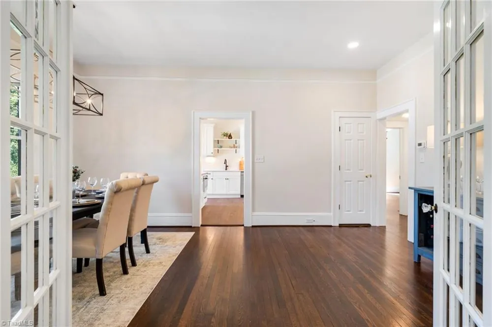 319 Lockland Avenue Winston-Salem, NC 27103