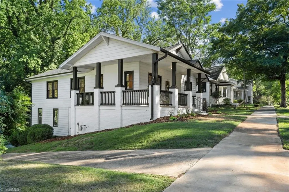 319 Lockland Avenue Winston-Salem, NC 27103