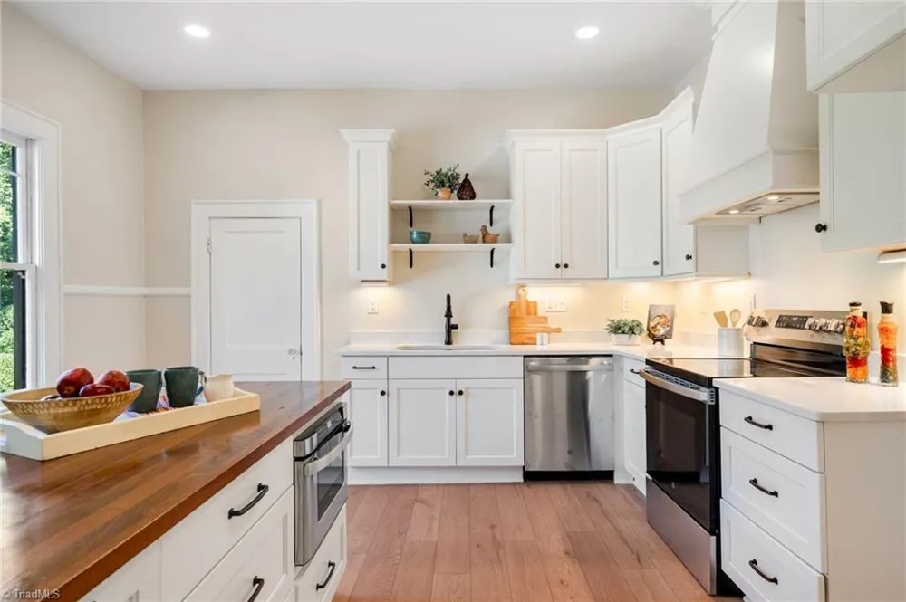 319 Lockland Avenue Winston-Salem, NC 27103