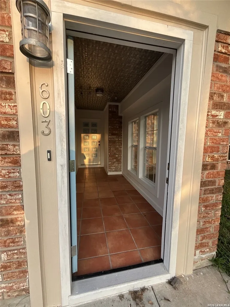603 S Lassen Drive Beeville, TX 78102