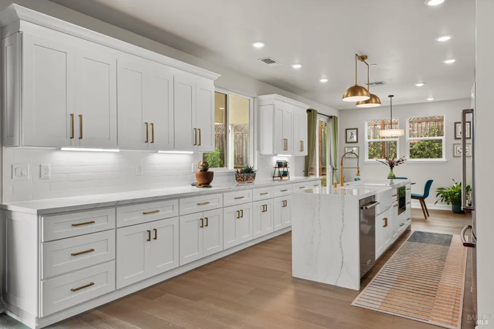 3747 Paxton Place Santa Rosa, CA 95404