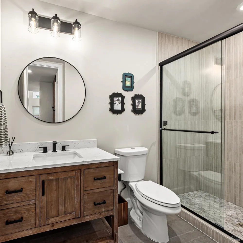 3747 Paxton Place Santa Rosa, CA 95404