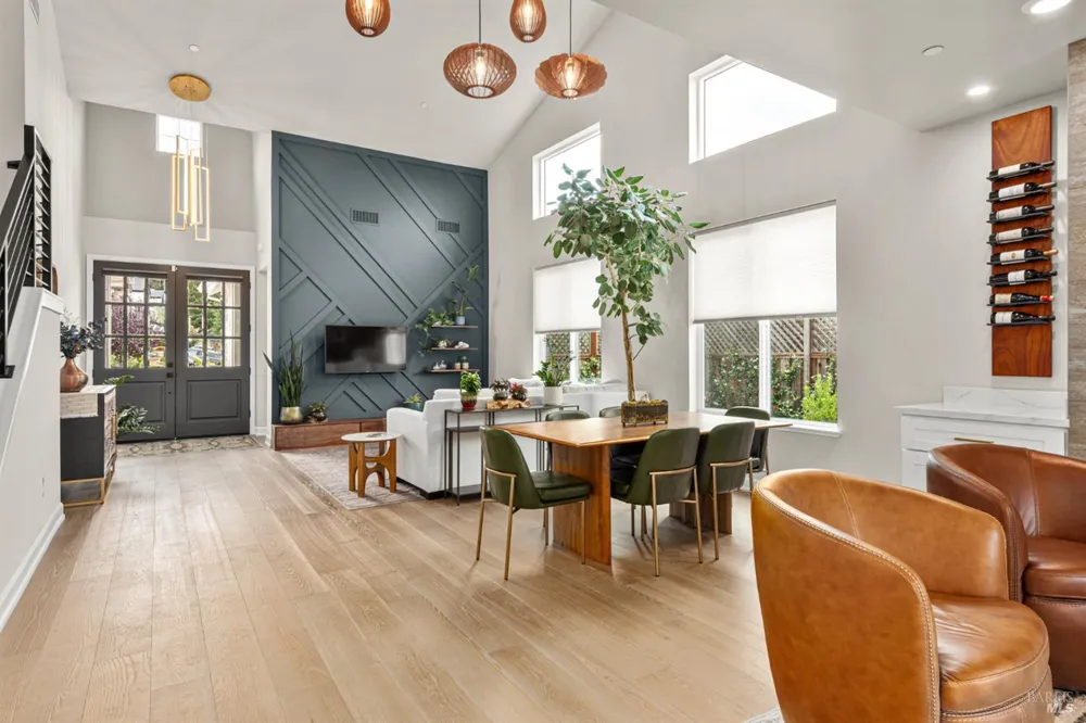3747 Paxton Place Santa Rosa, CA 95404