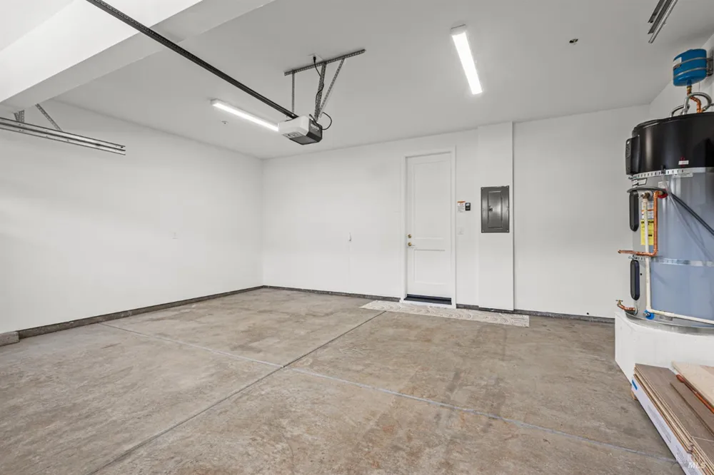 3747 Paxton Place Santa Rosa, CA 95404