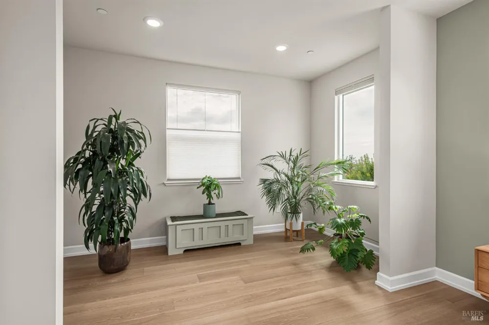 3747 Paxton Place Santa Rosa, CA 95404