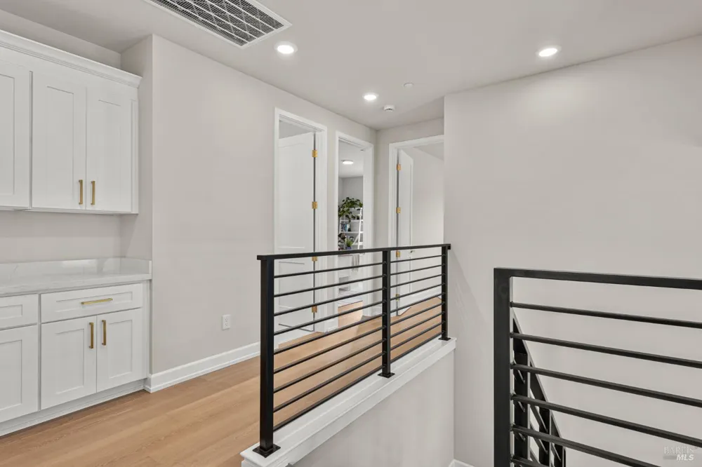3747 Paxton Place Santa Rosa, CA 95404