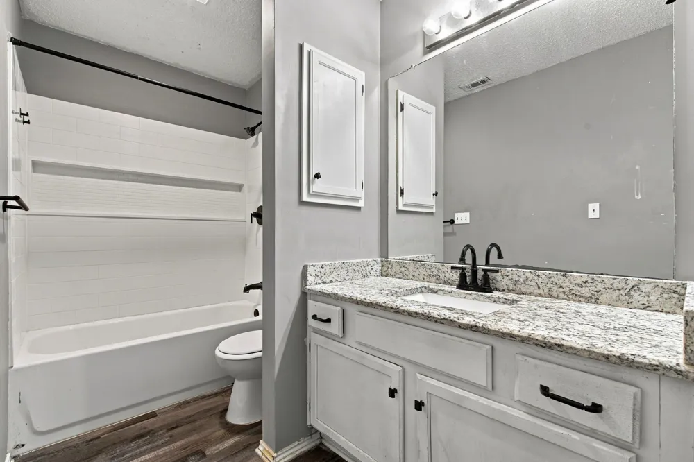 506 W Warrior Trail Grand Prairie, TX 75052