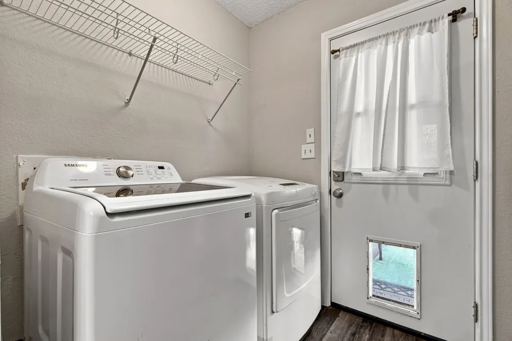506 W Warrior Trail Grand Prairie, TX 75052