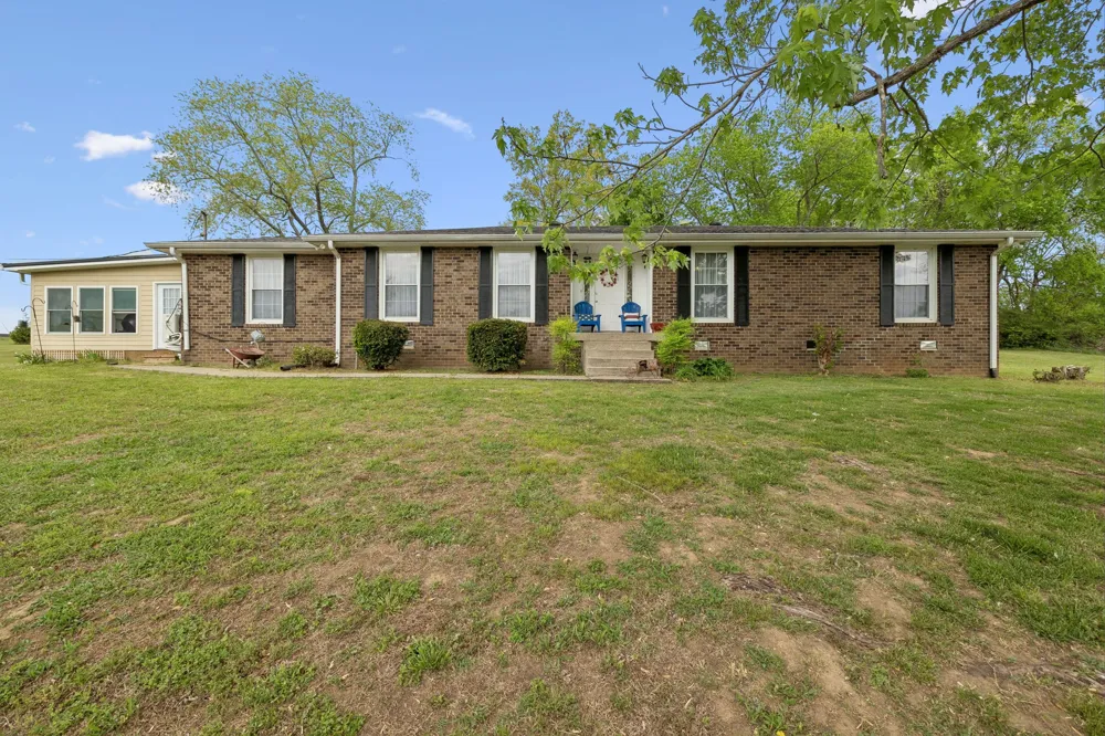 7102 Hartsville Pike Lebanon, TN 37087