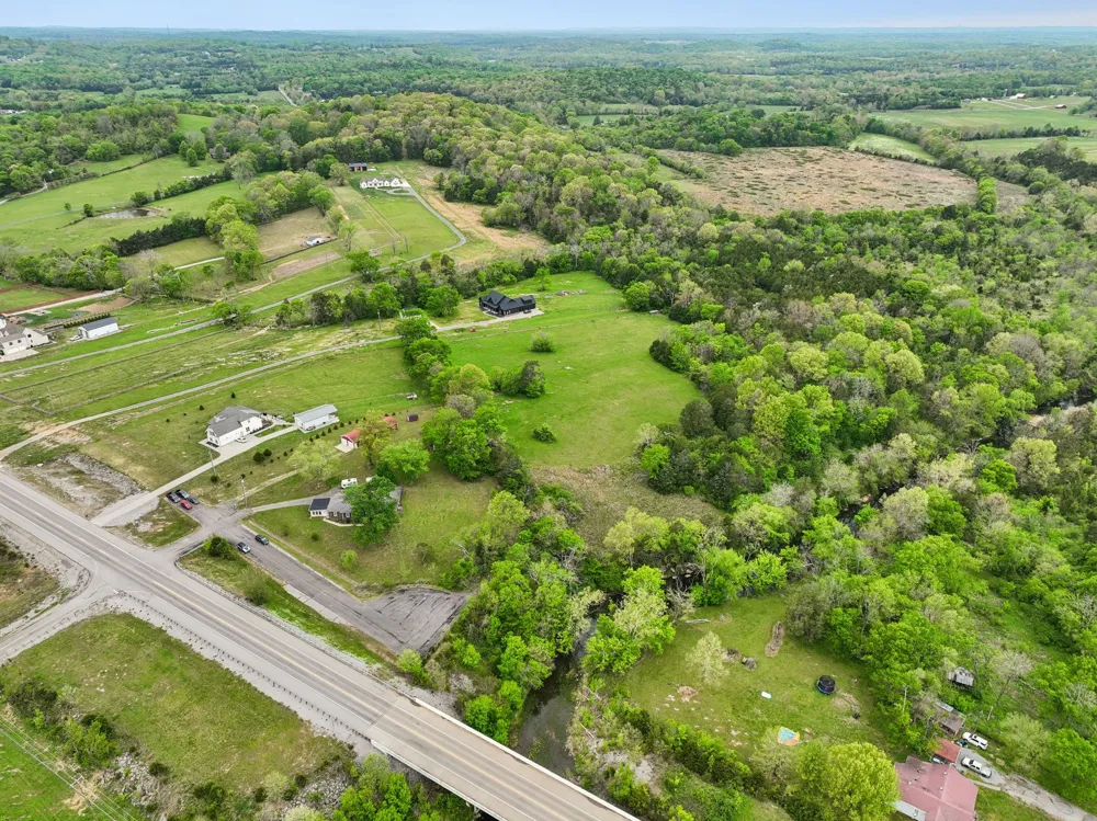 7102 Hartsville Pike Lebanon, TN 37087