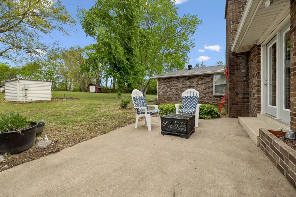 7102 Hartsville Pike Lebanon, TN 37087