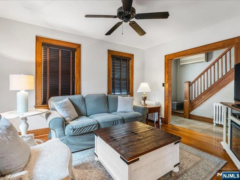 521 9th Street Carlstadt, NJ 07072