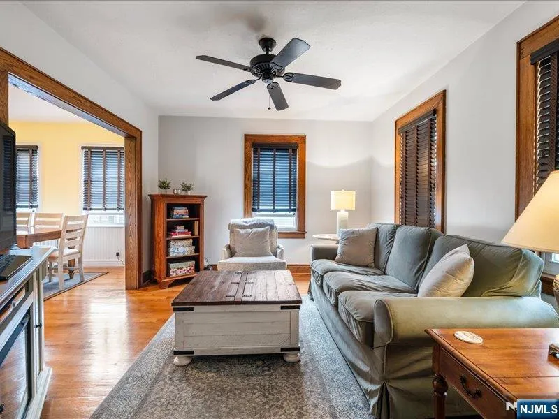 521 9th Street Carlstadt, NJ 07072
