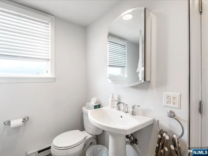 521 9th Street Carlstadt, NJ 07072