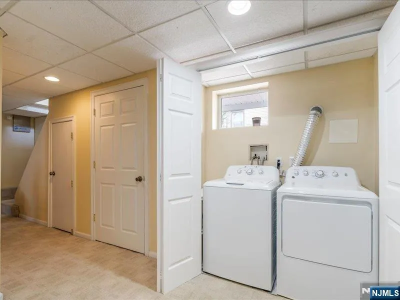 521 9th Street Carlstadt, NJ 07072