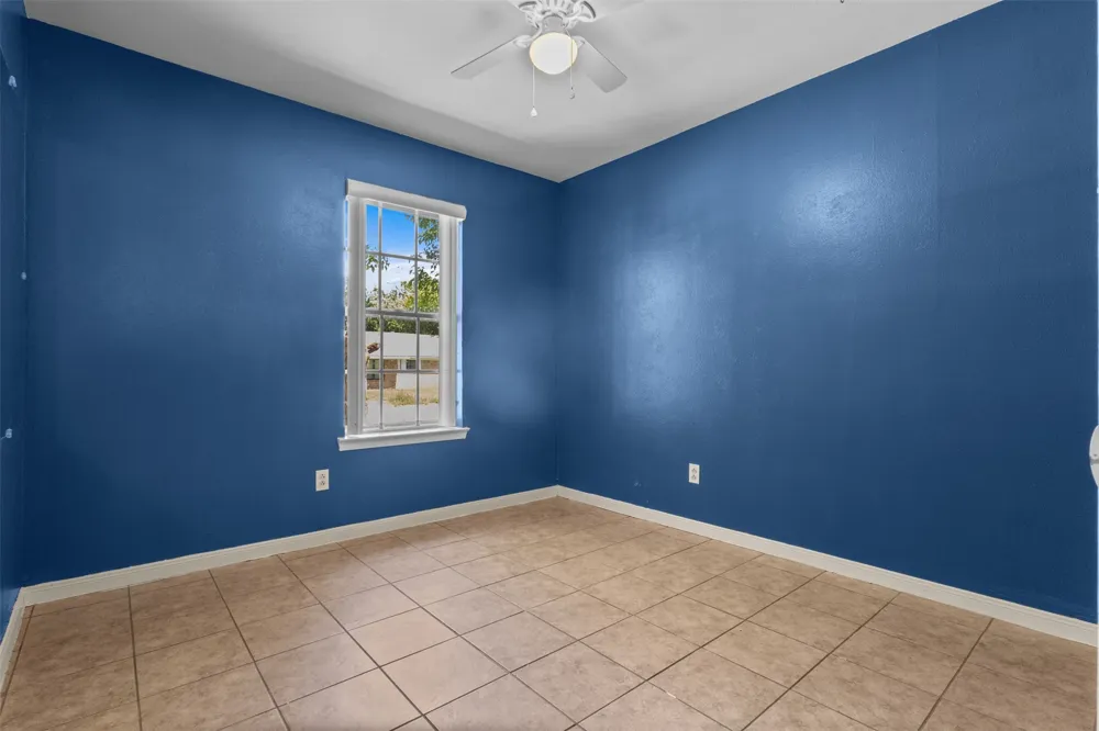 337 Langley Avenue Everman, TX 76140