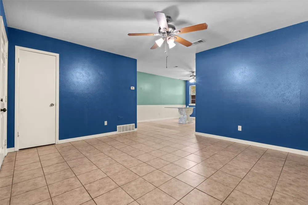 337 Langley Avenue Everman, TX 76140