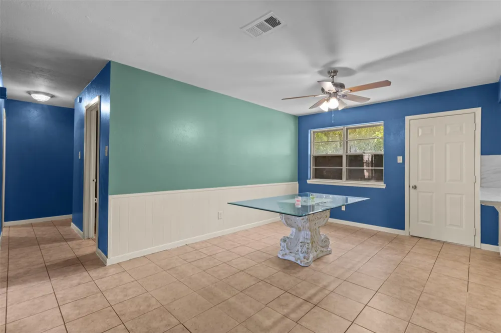 337 Langley Avenue Everman, TX 76140