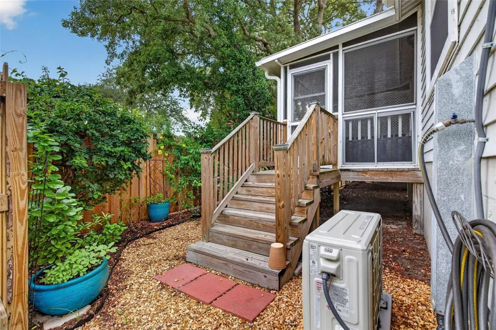 39650 US HIGHWAY 19 #651 Tarpon Springs, FL 34689