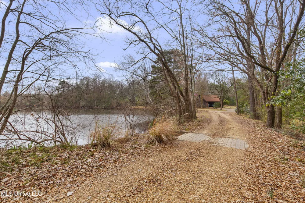 103 Wickstead Drive Clinton, MS 39056