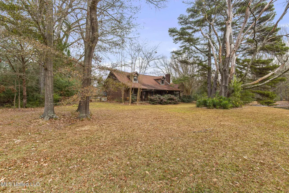 103 Wickstead Drive Clinton, MS 39056