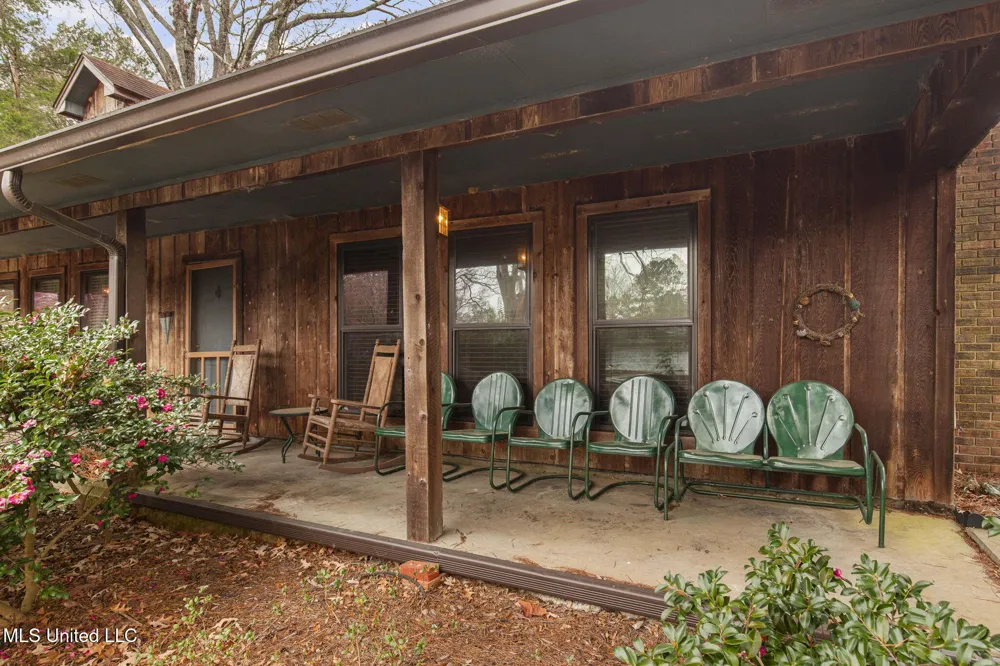 103 Wickstead Drive Clinton, MS 39056