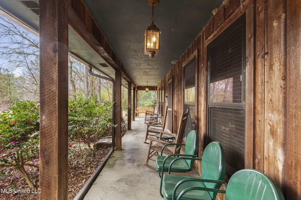 103 Wickstead Drive Clinton, MS 39056
