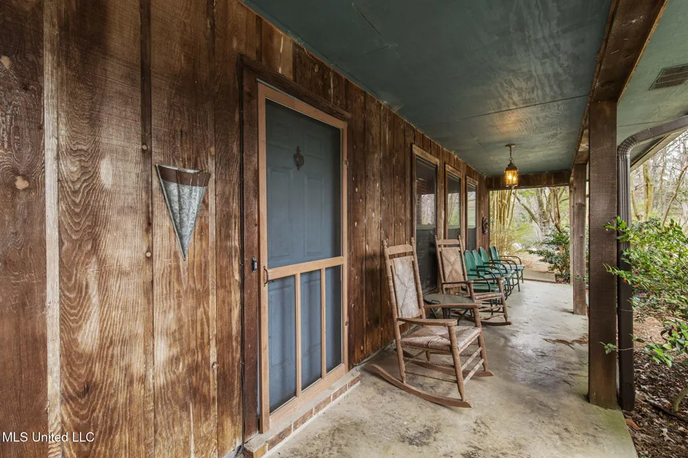 103 Wickstead Drive Clinton, MS 39056