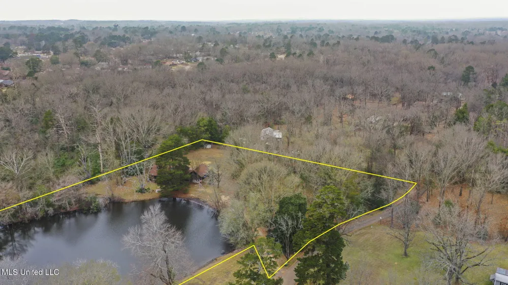 103 Wickstead Drive Clinton, MS 39056