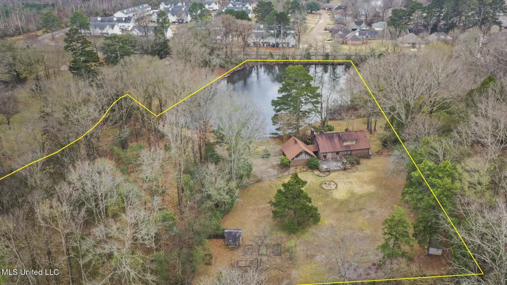 103 Wickstead Drive Clinton, MS 39056