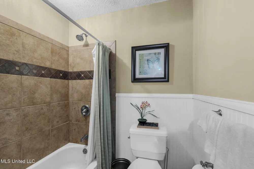 103 Wickstead Drive Clinton, MS 39056