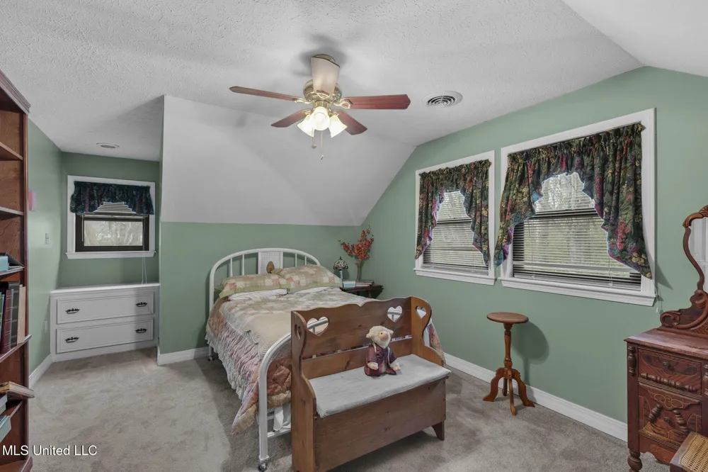 103 Wickstead Drive Clinton, MS 39056