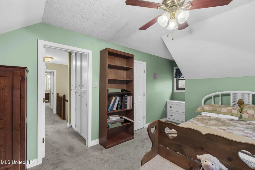 103 Wickstead Drive Clinton, MS 39056