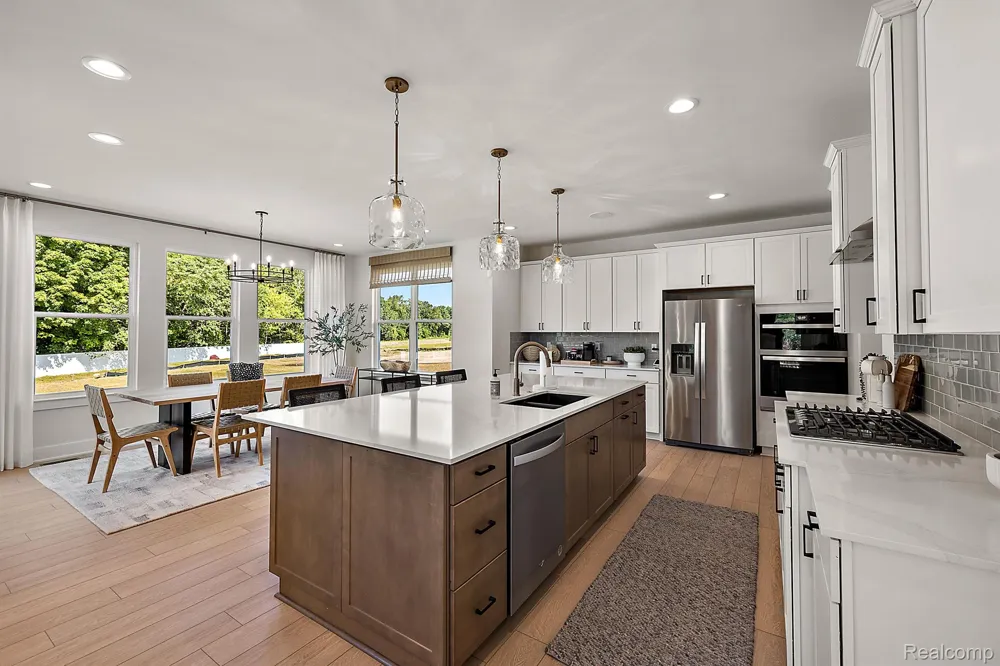 29104 Myles Andrew Drive Lyon Charter Township, MI 48178