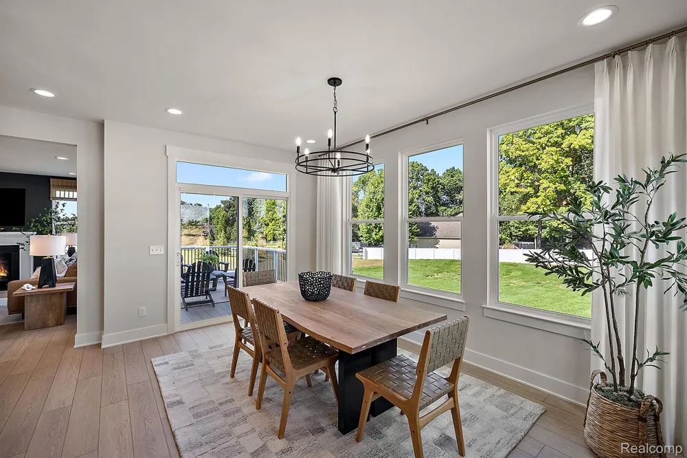 29104 Myles Andrew Drive Lyon Charter Township, MI 48178