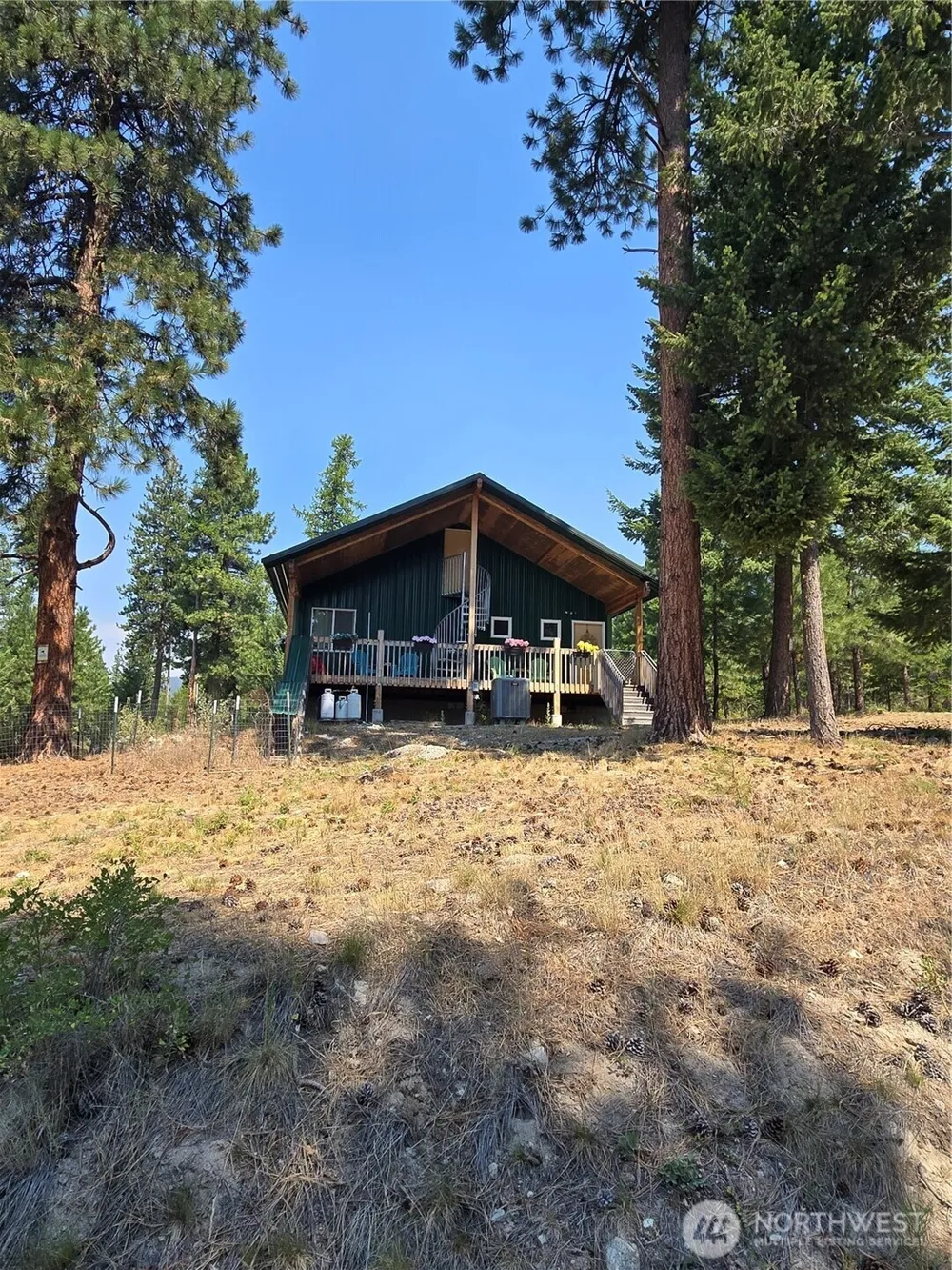 15 Appaloosa Road Tonasket, WA 98855