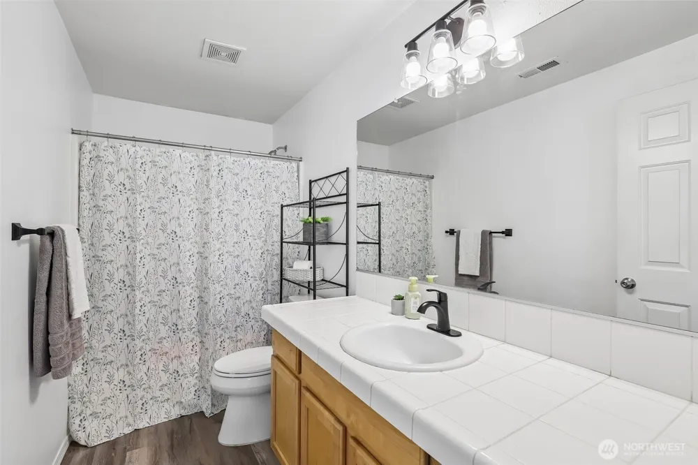 5506 NE 44th Street Vancouver, WA 98661