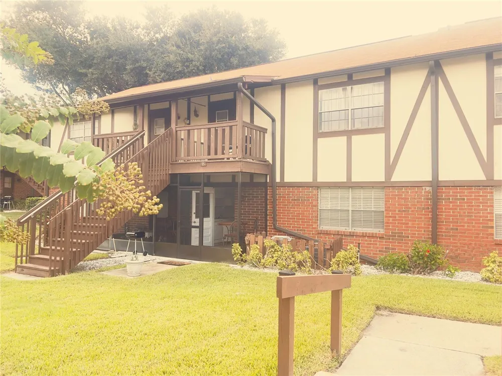 5467 HANSEL AVENUE #H15 Orlando, FL 32809