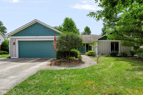 9 Bluebird Court