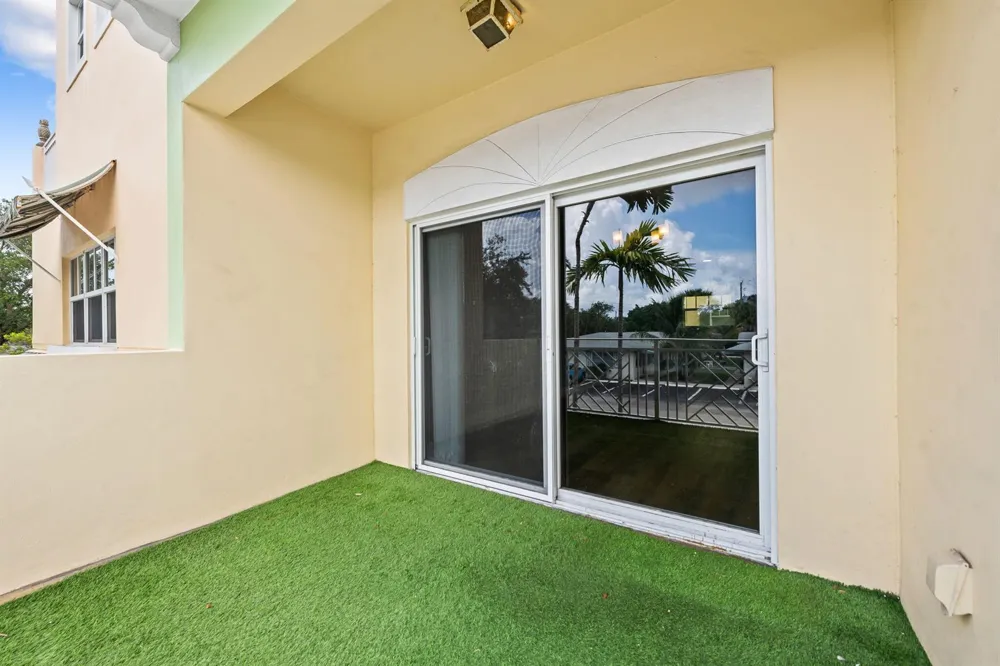 708 SE 15TH STREET #3 Fort Lauderdale, FL 33316