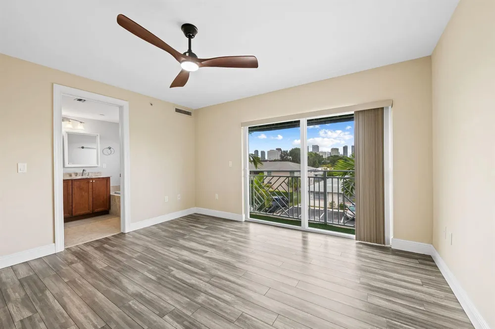 708 SE 15TH STREET #3 Fort Lauderdale, FL 33316