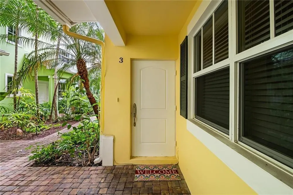 708 SE 15TH STREET #3 Fort Lauderdale, FL 33316