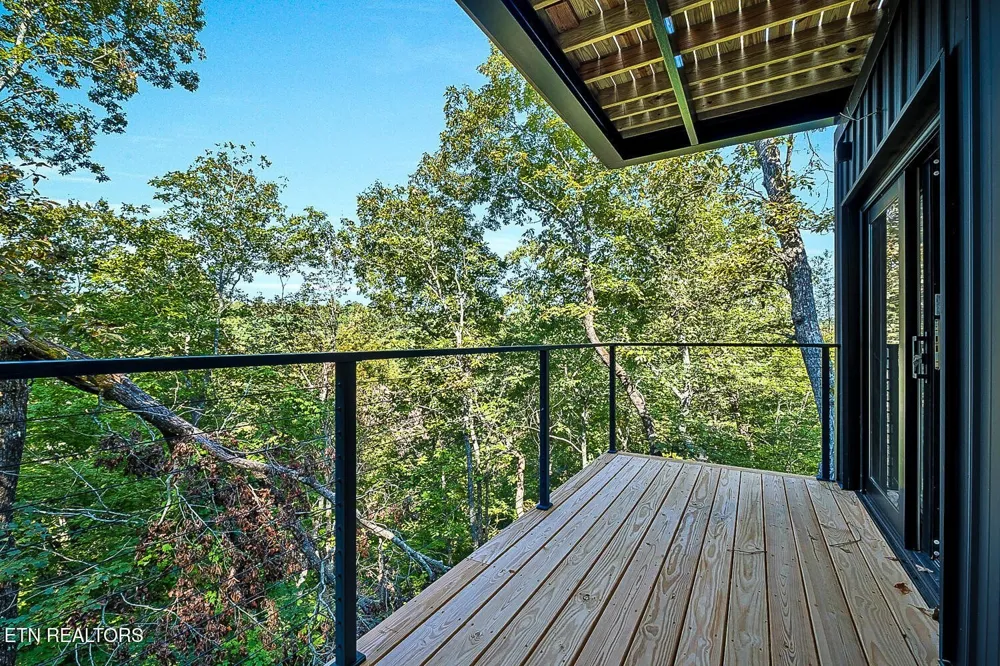 985 Soft Ridge Rd Celina, TN 38551